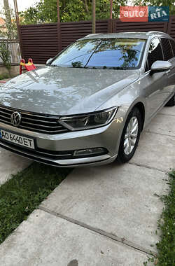 Універсал Volkswagen Passat 2015 в Виноградові