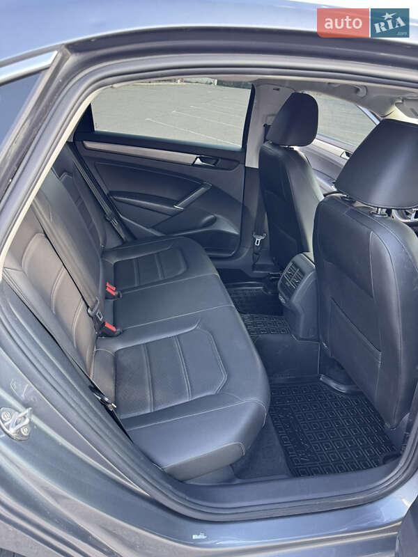 Седан Volkswagen Passat 2021 в Кривом Роге фото 28 Седан Volkswagen Passat 2021 в Кривом Роге