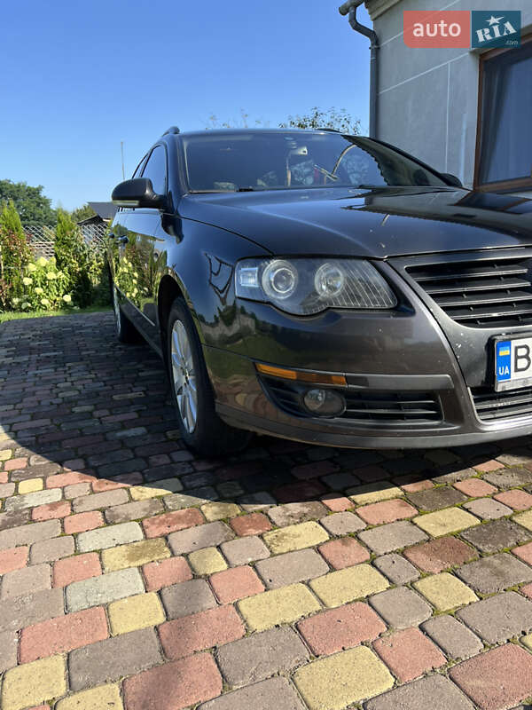 Універсал Volkswagen Passat 2007 в Судовій Вишні