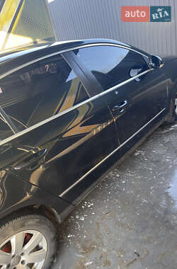 Седан Volkswagen Passat 2006 в 