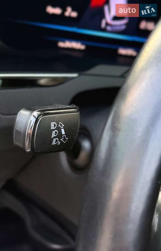Універсал Volkswagen Passat 2019 в Дніпрі