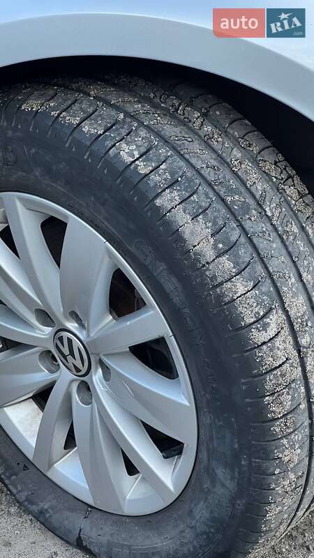 Универсал Volkswagen Passat 2013 в Павлограде