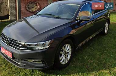Универсал Volkswagen Passat 2021 в Луцке