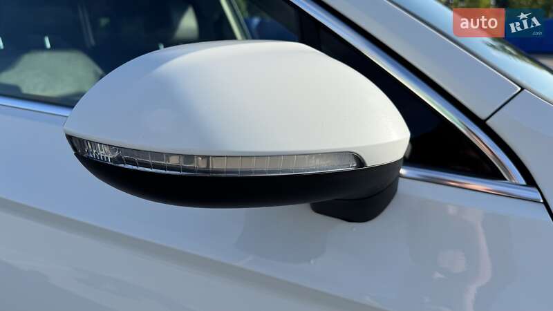 Универсал Volkswagen Passat 2020 в Бершади