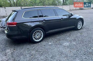 Универсал Volkswagen Passat 2016 в Кривом Роге