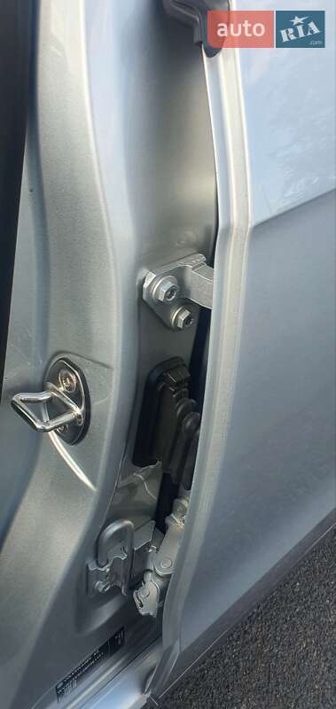 Седан Volkswagen Passat 2011 в Кривом Роге фото 30 Седан Volkswagen Passat 2011 в Кривом Роге