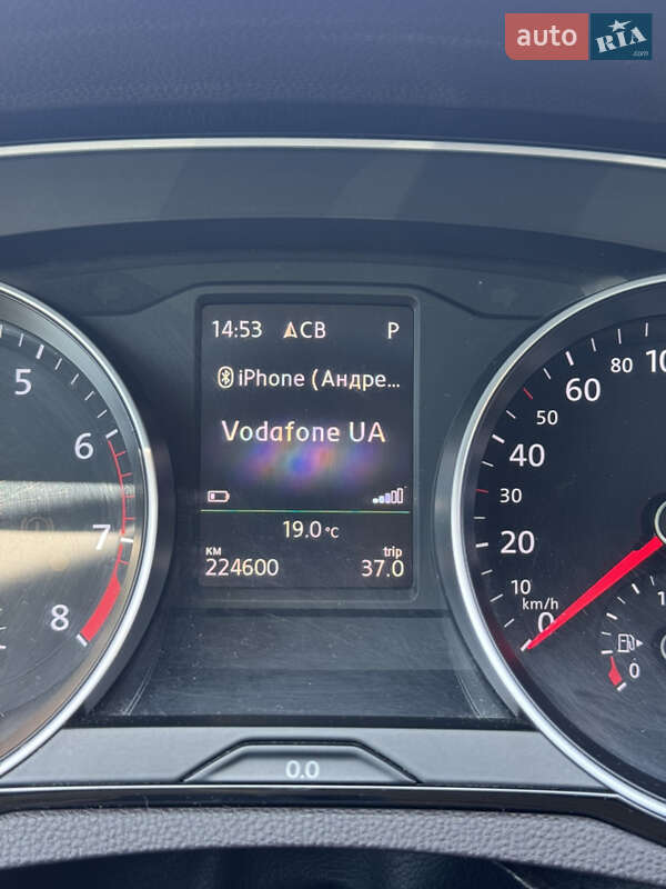 Седан Volkswagen Passat 2015 в Хмельницком