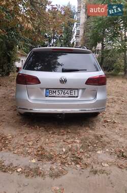 Універсал Volkswagen Passat 2010 в Києві