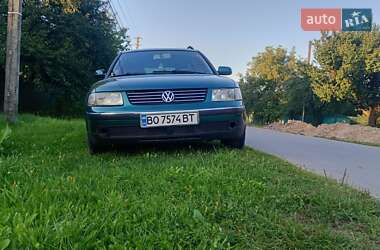 Універсал Volkswagen Passat 2000 в Якушинці