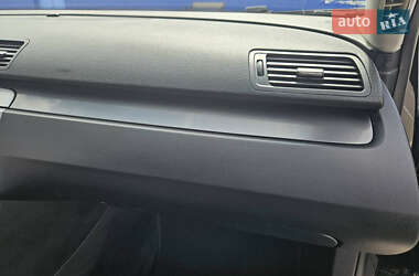 Седан Volkswagen Passat 2009 в 