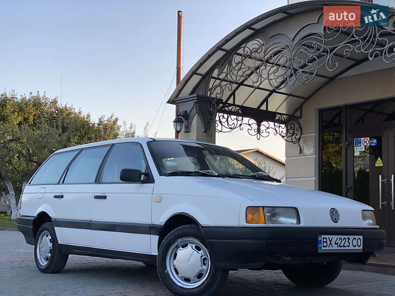 Volkswagen Passat 1990