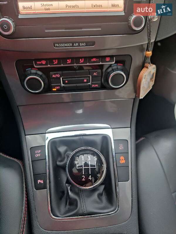 Универсал Volkswagen Passat 2010 в Львове фото 2 Универсал Volkswagen Passat 2010 в Львове