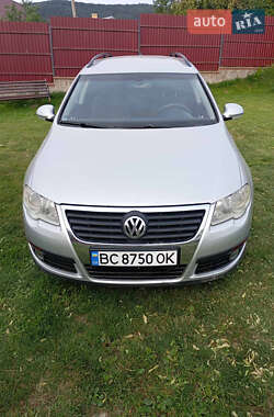 Универсал Volkswagen Passat 2007 в Старом Самборе