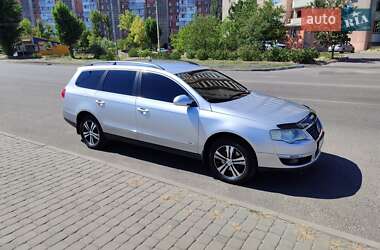 Універсал Volkswagen Passat 2005 в Черкасах