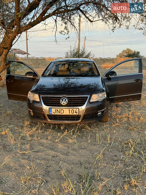 Універсал Volkswagen Passat 2006 в Вінниці