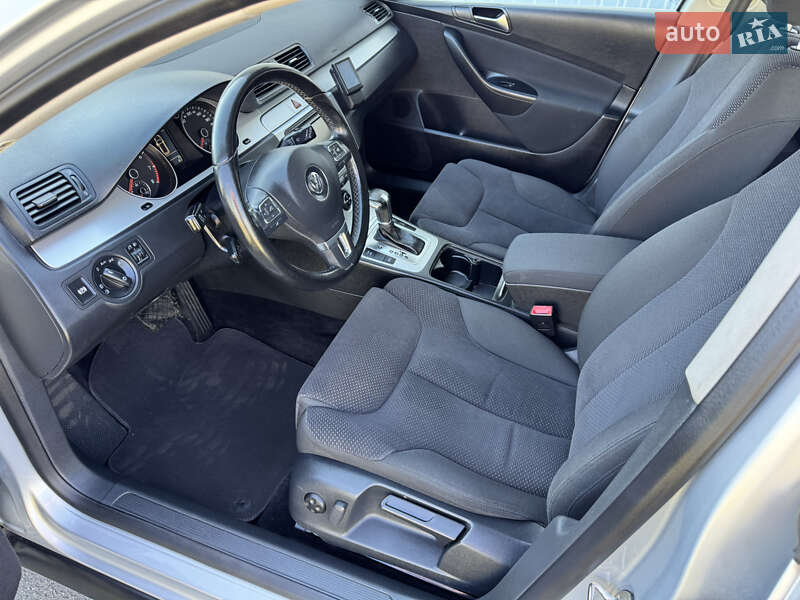 Универсал Volkswagen Passat 2010 в Киеве фото 36 Универсал Volkswagen Passat 2010 в Киеве