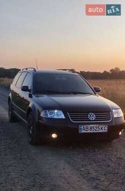 Универсал Volkswagen Passat 2001 в Тыврове