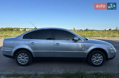 Седан Volkswagen Passat 2005 в  фото 3 Седан Volkswagen Passat 2005 в