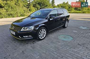 Универсал Volkswagen Passat 2011 в Стрые