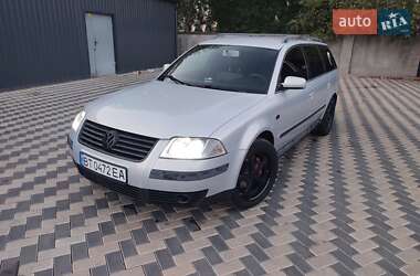 Універсал Volkswagen Passat 2001 в Миколаєві