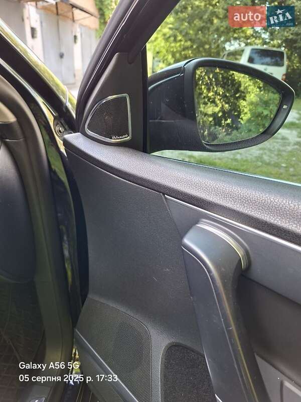 Универсал Volkswagen Passat 2011 в Киеве фото 8 Универсал Volkswagen Passat 2011 в Киеве