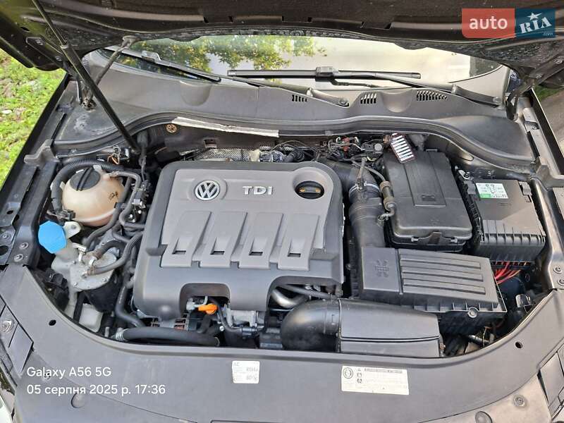 Универсал Volkswagen Passat 2011 в Киеве фото 17 Универсал Volkswagen Passat 2011 в Киеве