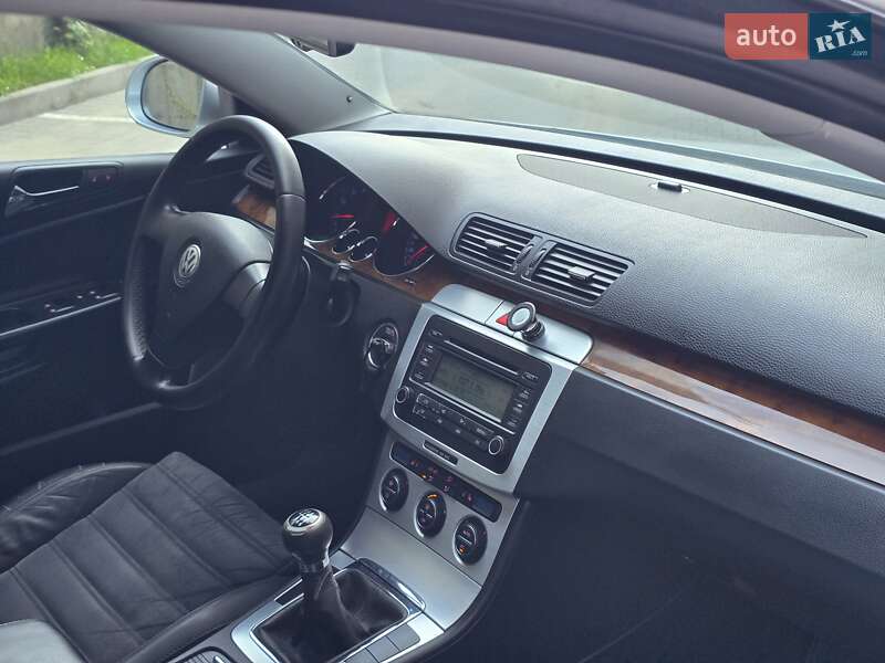 Седан Volkswagen Passat 2008 в Хмельницком