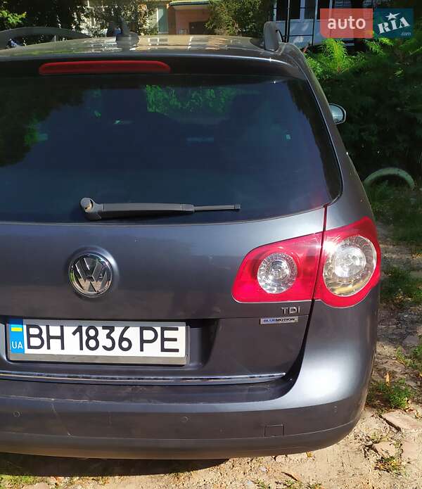 Универсал Volkswagen Passat 2010 в Умани
