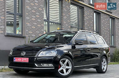 Універсал Volkswagen Passat 2012 в Львові