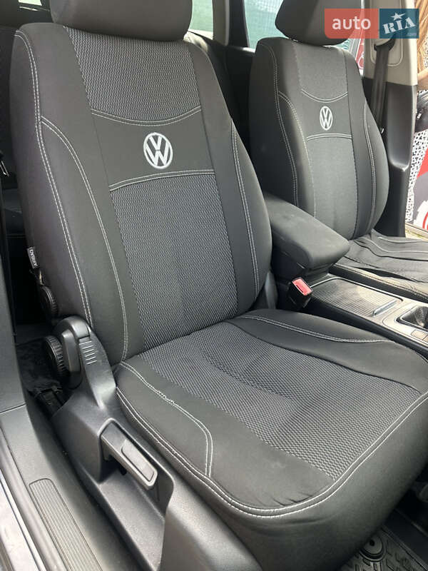 Универсал Volkswagen Passat 2005 в Киеве фото 24 Универсал Volkswagen Passat 2005 в Киеве