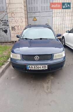 Універсал Volkswagen Passat 1999 в Києві