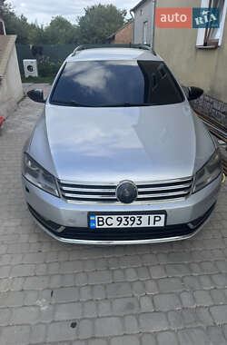 Универсал Volkswagen Passat 2014 в Львове