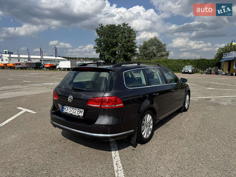 Універсал Volkswagen Passat 2011 в Києві