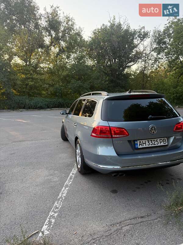 Универсал Volkswagen Passat 2012 в Днепре