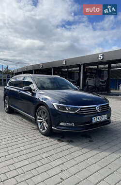 Універсал Volkswagen Passat 2016 в Івано-Франківську