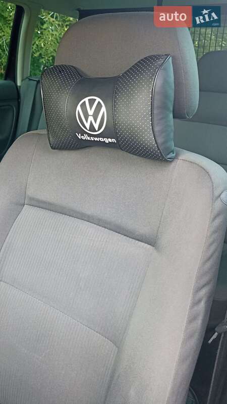 Универсал Volkswagen Passat 2004 в Ровно фото 16 Универсал Volkswagen Passat 2004 в Ровно