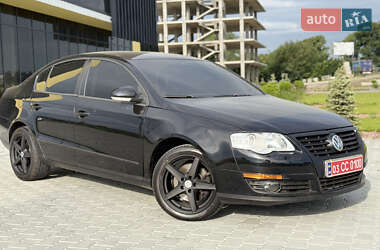 Седан Volkswagen Passat 2007 в Черновцах