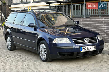 Универсал Volkswagen Passat 2001 в Жовкве