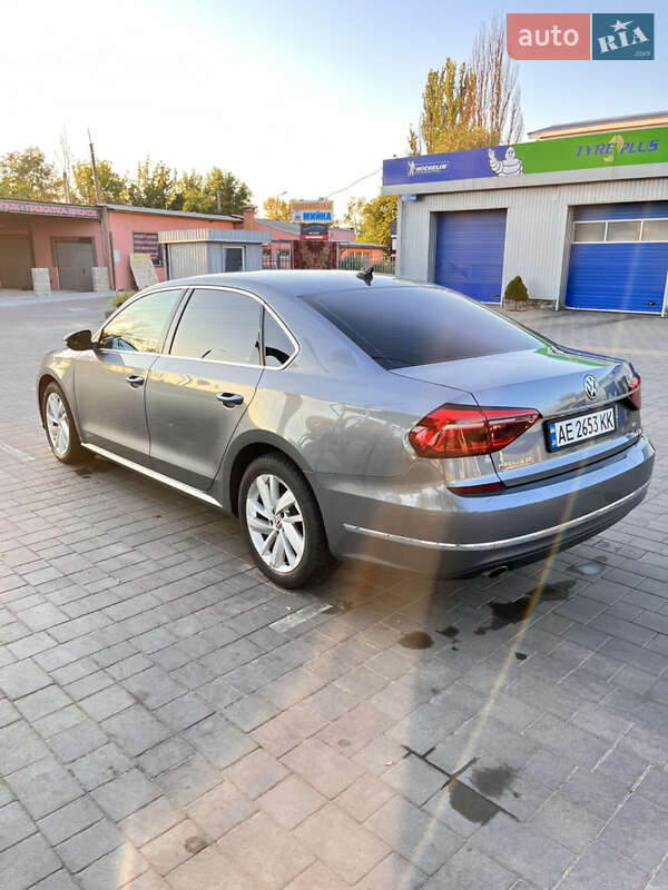 Седан Volkswagen Passat 2018 в Кривому Розі