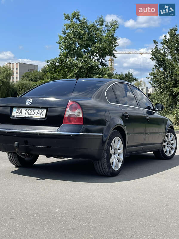 Седан Volkswagen Passat 2002 в Івано-Франківську
