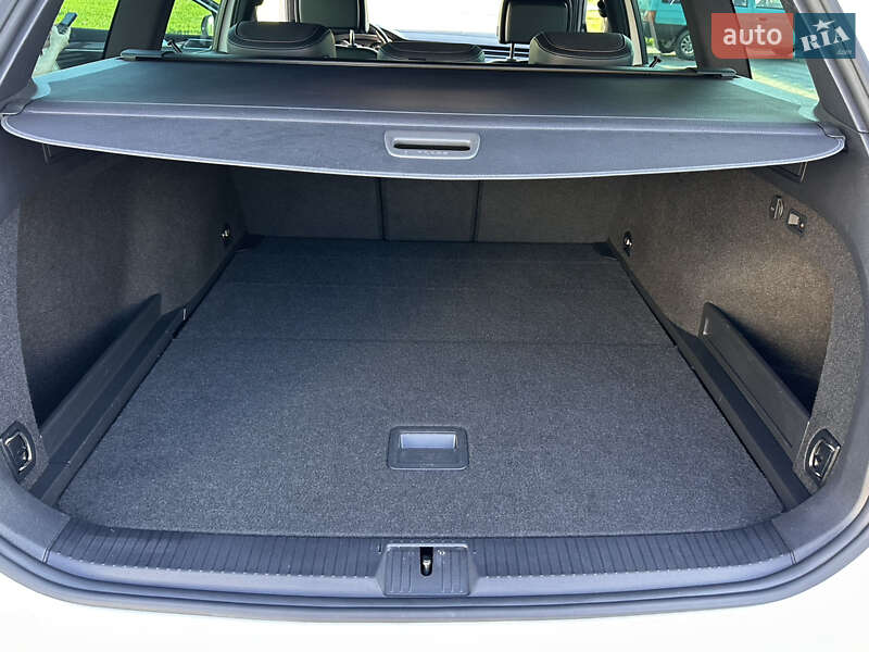Универсал Volkswagen Passat 2021 в Умани фото 55 Универсал Volkswagen Passat 2021 в Умани