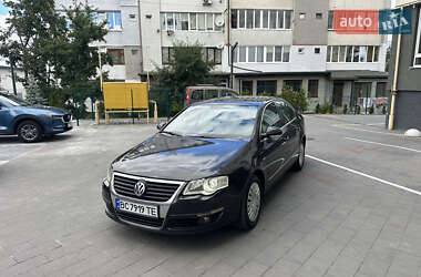Седан Volkswagen Passat 2005 в Львові