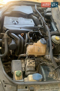 Седан Volkswagen Passat 1998 в Херсоне