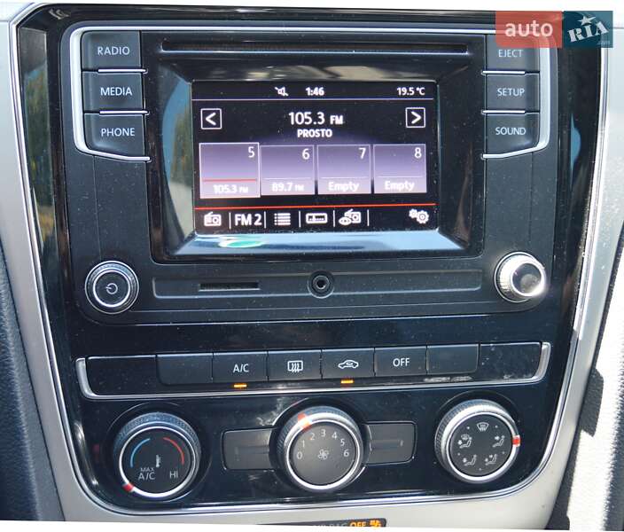 Седан Volkswagen Passat 2018 в Одессе