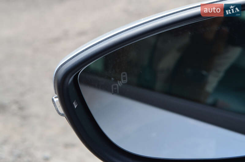 Седан Volkswagen Passat 2018 в Киеве фото 11 Седан Volkswagen Passat 2018 в Киеве