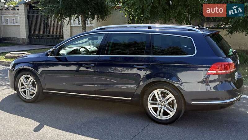 Універсал Volkswagen Passat 2012 в Полтаві