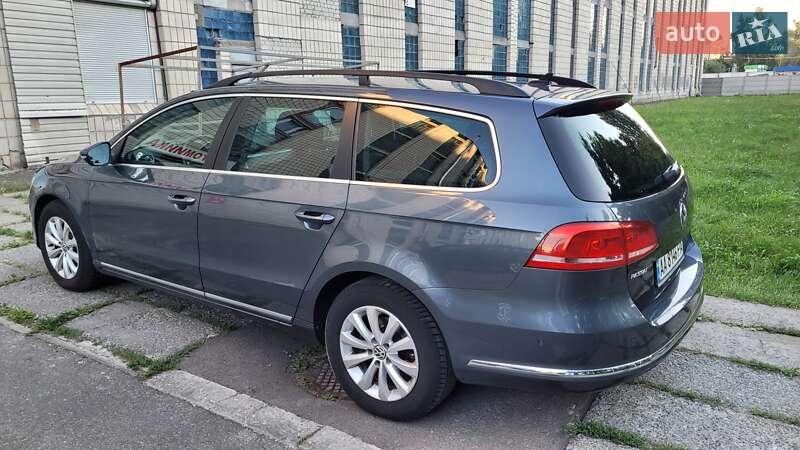 Универсал Volkswagen Passat 2011 в Киеве