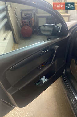 Универсал Volkswagen Passat 2011 в Киеве