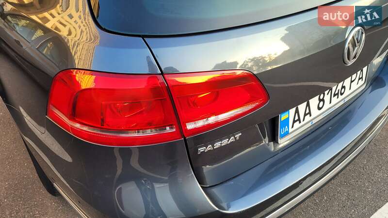 Универсал Volkswagen Passat 2011 в Киеве