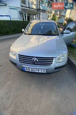 Седан Volkswagen Passat 2001 в Виннице